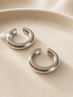 Silver Plain Earcuff