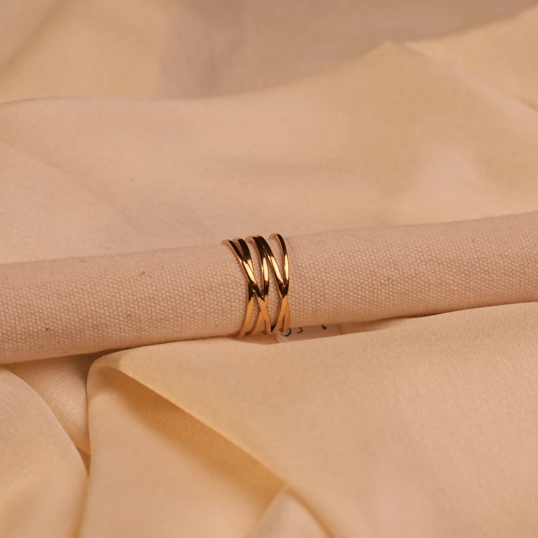 Bold Triple Twisted Gold Wrap Ring - Buy Statement Ring Online India - Drattans