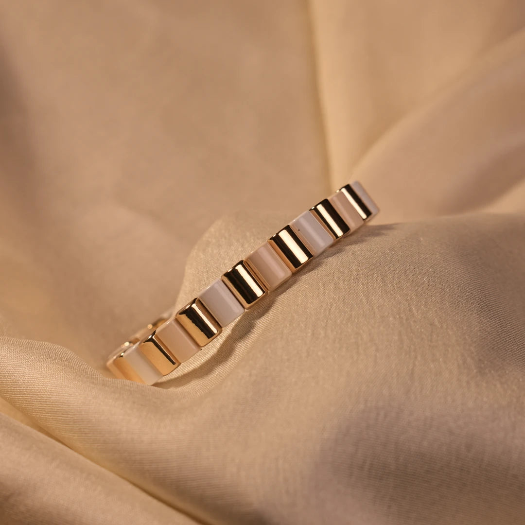 Cream Gold Alternating Square Tile Minimal Bangle - Buy Minimal Bangle Online India - Drattans