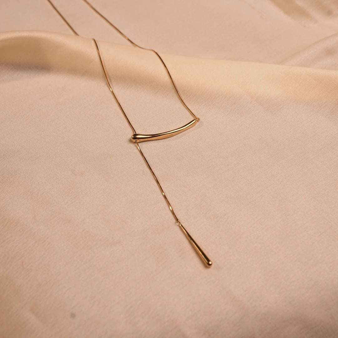 Gold Curved Bar Tassel Drop Lariat Necklace - Buy Lariat Necklace Online India - Drattans
