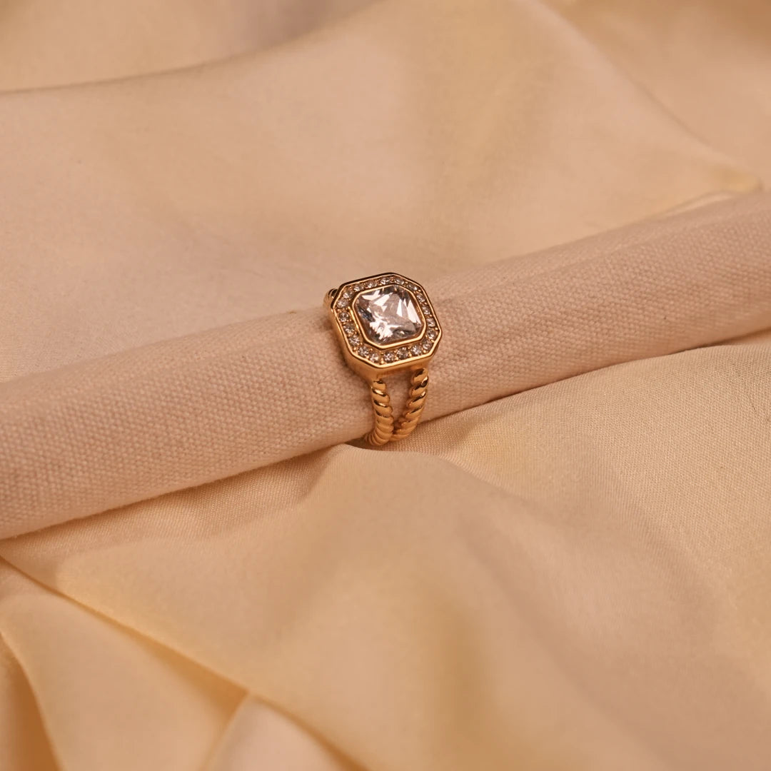 Princess Cut Crystal Halo Twisted Band Gold Ring - Buy Cocktail Ring Online India - Drattans